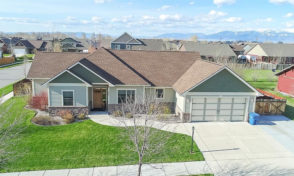 1st image of 298 Cedar Wood Cir