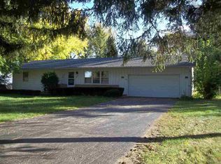 2216 E West Hart Rd, Beloit, WI 53511