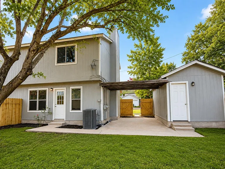 8807 Springmail Cir #A — Photo 37
