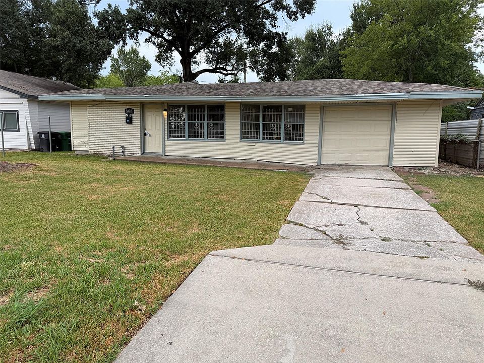 1st image of 5322 Dewberry St