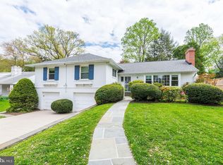 9811 Haverhill Dr, Kensington, MD 20895