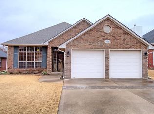 1215 S Greystone St, Stillwater, OK 74074