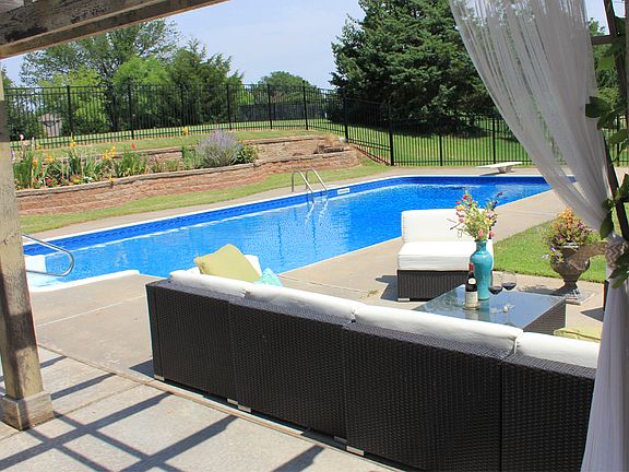 2nd image of 2120 S Summer Hill Ct