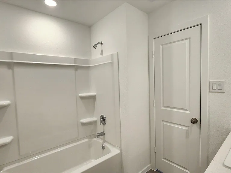 16218 Rustic Prairie Dr — Photo 27