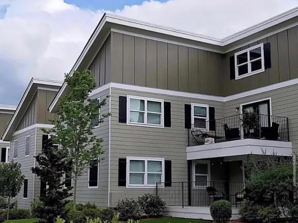 The Bradford, 535 Forrest Ave #B4, Gainesville, GA 30501