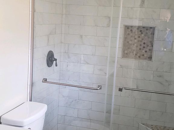 2nd image of 3067 Claire Dr