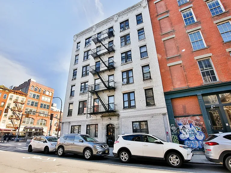 152 Thompson St #3D — Photo 11