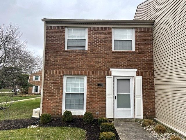 1st image of 1420 Crown Point Ct