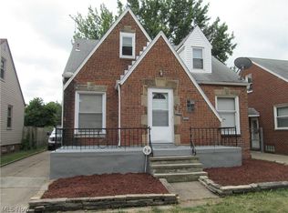 20330 Tracy Ave, Euclid, OH 44123