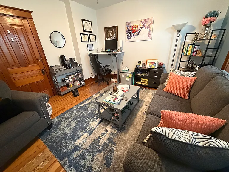 616 E Bloomington St — Photo 31