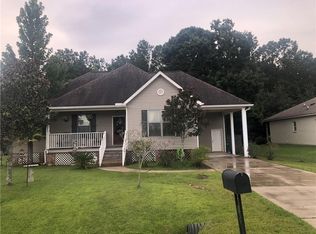41221 Snowball Cir, Ponchatoula, LA 70454