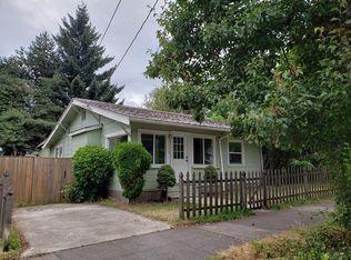 7430 NE Siskiyou St, Portland, OR