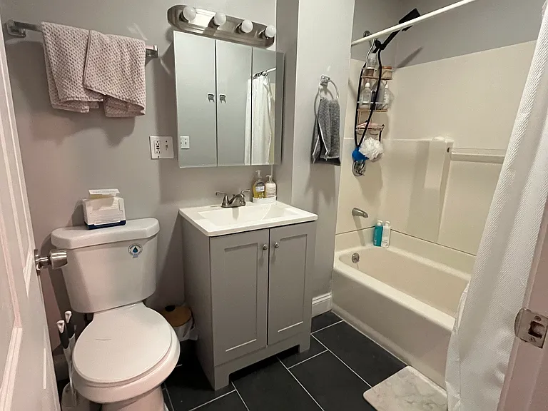 21 M St #1 — Photo 13