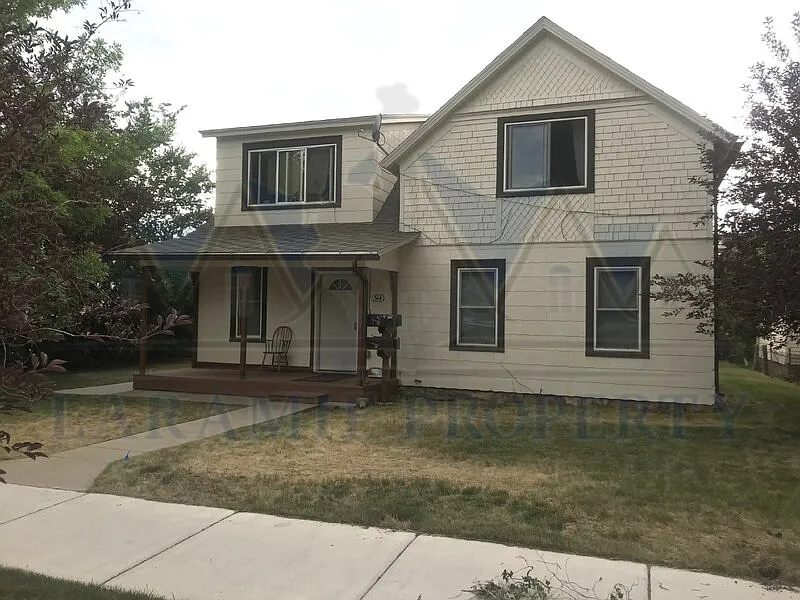 Photo 1 of 6 - 514 S 10th St #4 - Laramie, WY Primary Photo - 514 S 10th St #4
