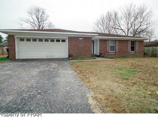 4727 Old Spears Rd, Fayetteville, NC 28304