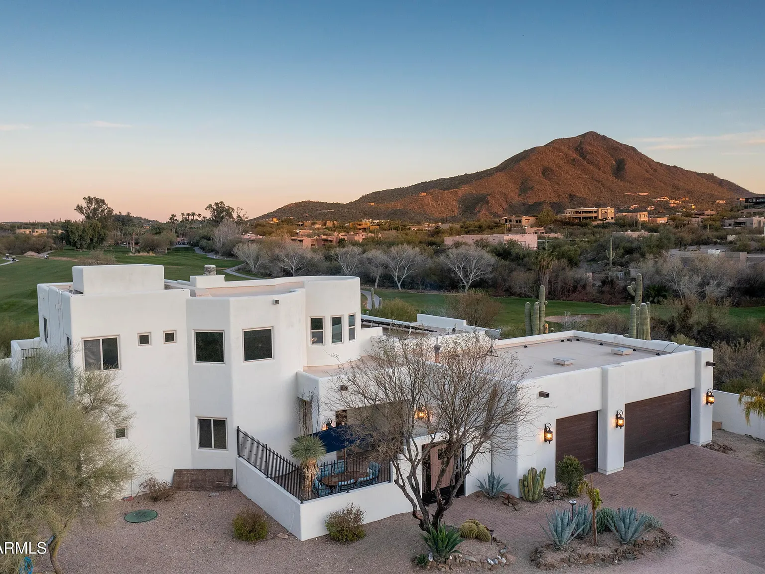 3 bed, 3.0 bath, 3196 sqft, $6,500 — Photo 3