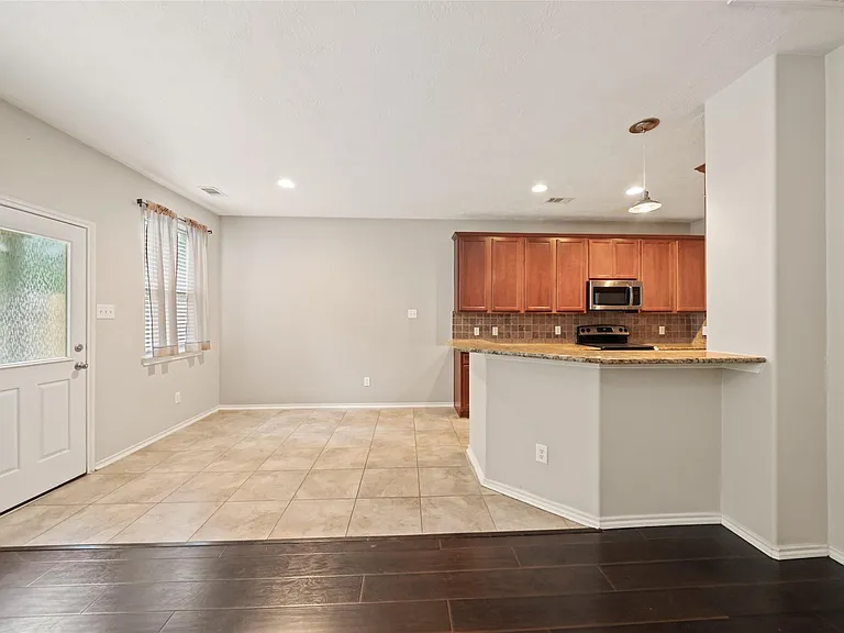 3 Whitekirk Pl — Photo 7