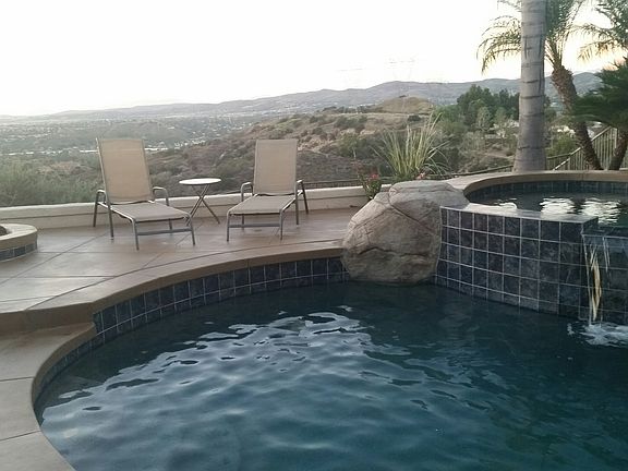 5th image of 705 S Canyon Mist Ln