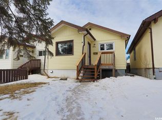 1112 Montague STREET, Regina, SK S4T 7V9