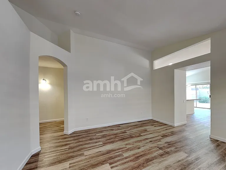 4722 E Silverwood Dr — Photo 8