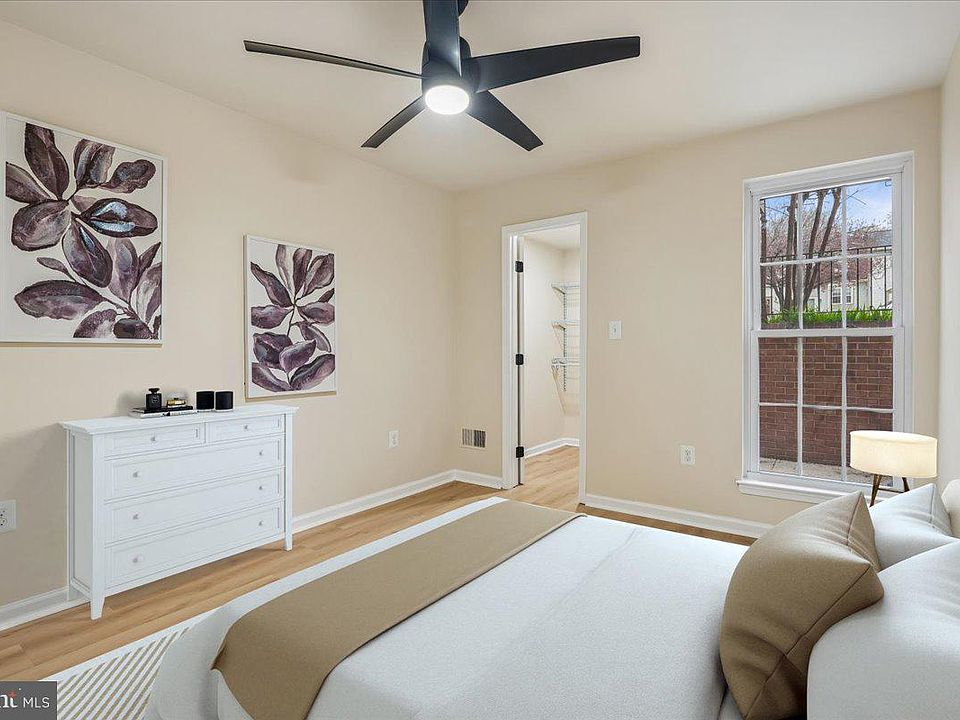 1st image of 12057 Crimson Ln #198