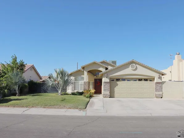 580 N Gonzalez Dr, San Luis, AZ 85336