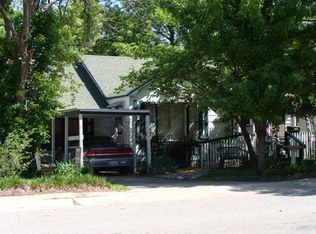 1020 E 7th Pl, Ada, OK 74820