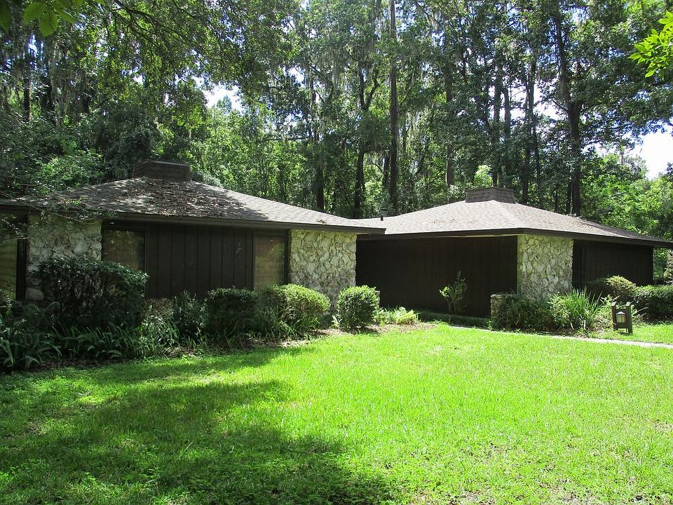 1st image of 2929 NW 21st Ave