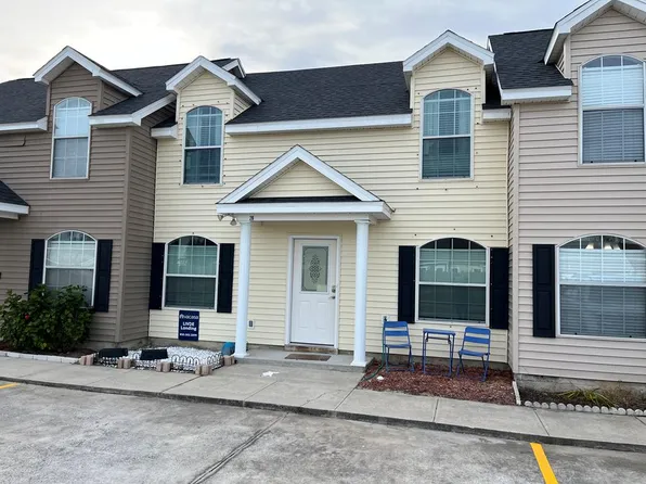 1016 15th St Unit 2B, Pt Saint Joe, FL 32456