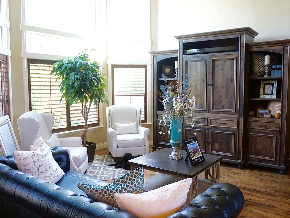 2nd image of 6624 W Canterbury Way
