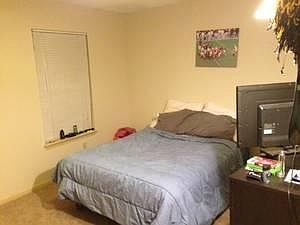 1st image of 915A 12th St