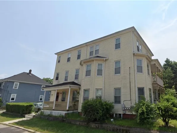 750 Dyer Ave, Cranston, RI 02920