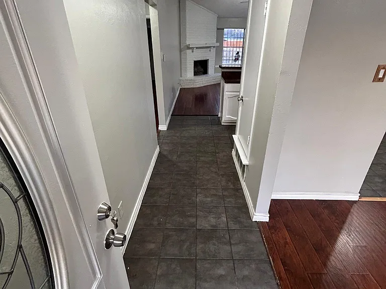 2746 Town North Dr — Photo 13