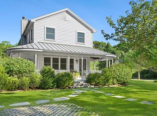 21 Cove Rd, Sag Harbor, NY 11963
