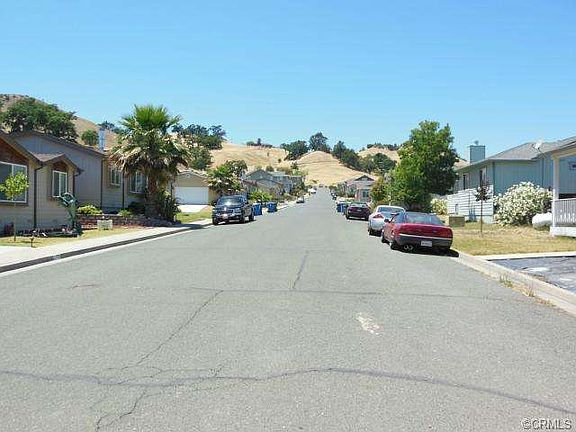 4th image of 135 Island View Dr