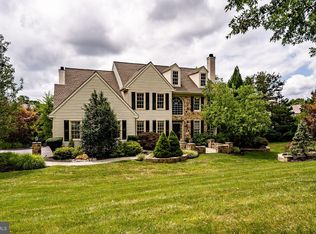 18 Daniel Dr, Chester Springs, PA 19425