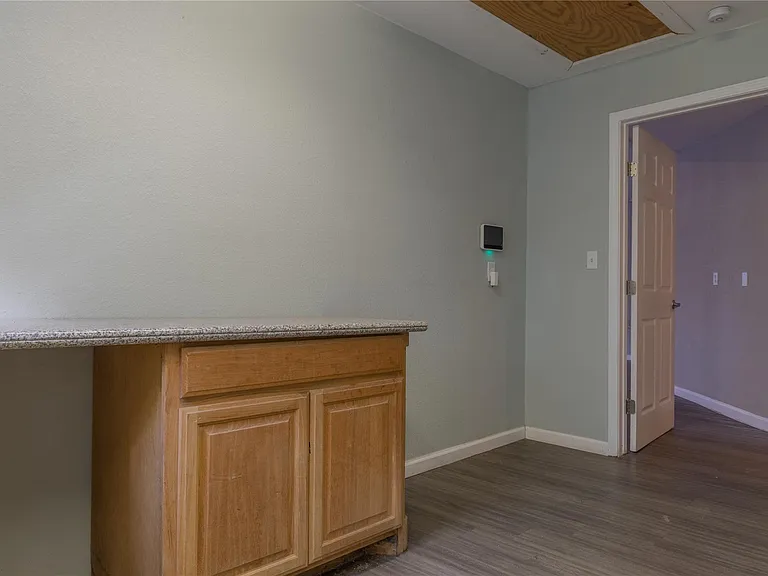 120 Erskine Ferry Rd — Photo 16