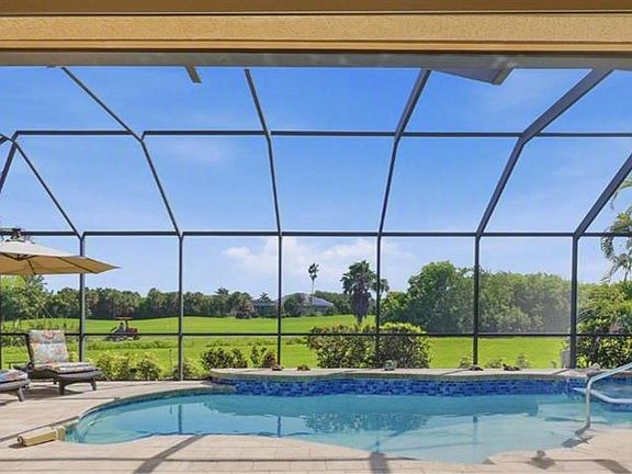 2nd image of 13392 Golf Pointe Dr