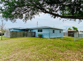 1320 Landau St, Holiday, FL 34690