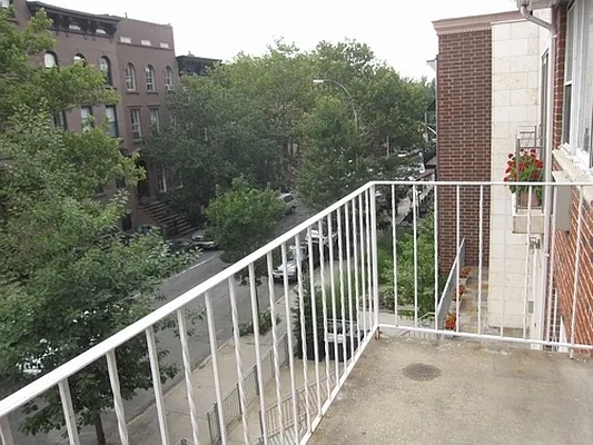 Rented by JMK Realty | media 14