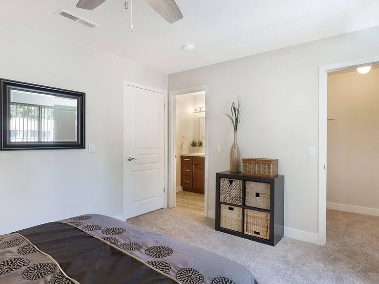 1x1 Remodel Master Bed