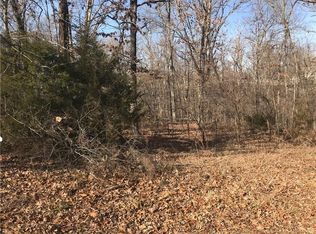 Greetham Ln, Bella Vista, AR 72714