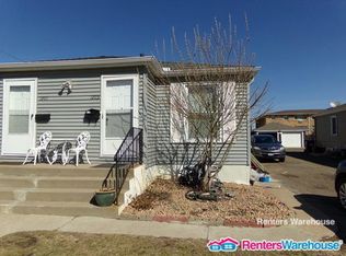 1203 Oxford St, Hopkins, MN 55343
