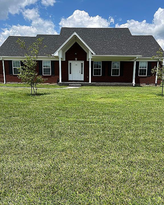 1st image of 100 Montega Ln