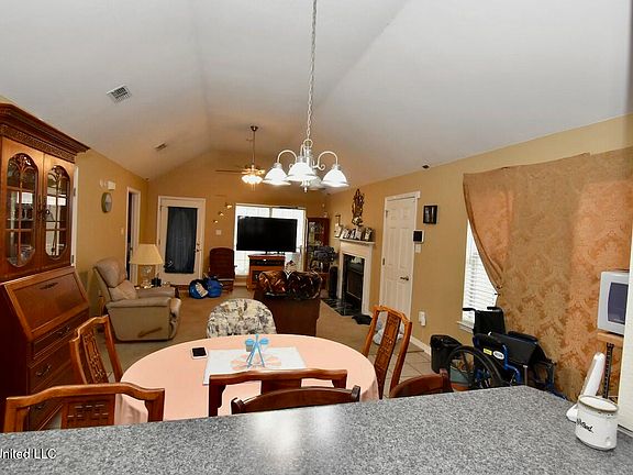 5th image of 18250 Tiffany Renee Dr