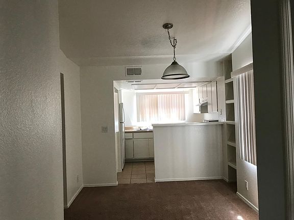 3rd image of 9680 Villa La Mora Ave