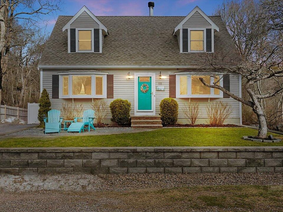 1st image of 111 Pinecrest Beach Drive