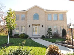 5190 Dolores Dr, Pittsburgh, PA 15227