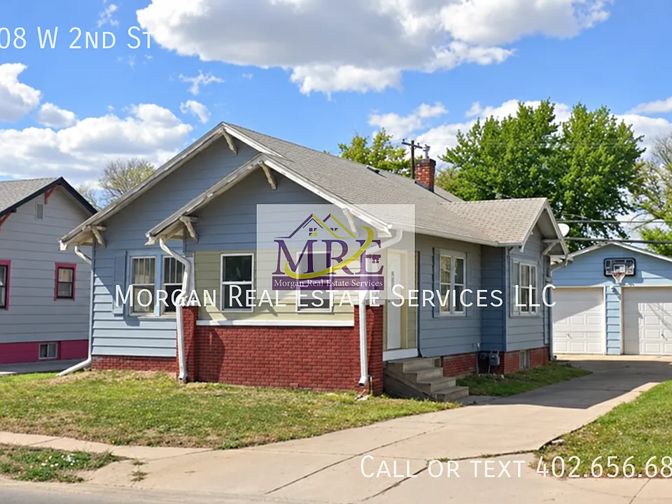 1508 W 2nd St
