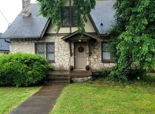 2002 Natchez Trce, Nashville, TN 37212